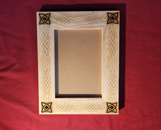 Celtic Flower Picture Frame (5"x7" photo space )